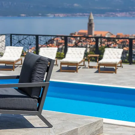 Villa Volare